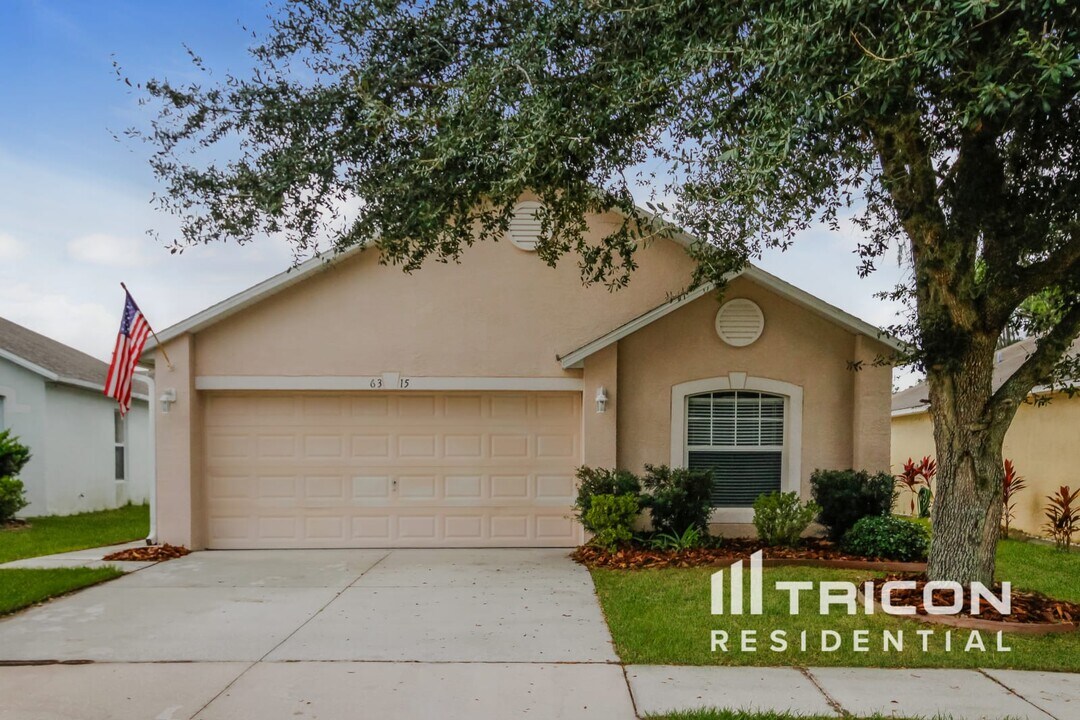 6315 Tabogi Trail in Wesley Chapel, FL - Building Photo