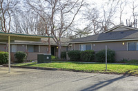 Casa Nueva in Coalinga, CA - Building Photo - Building Photo