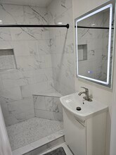 9090 Gardendale St in Bellflower, CA - Building Photo - Building Photo