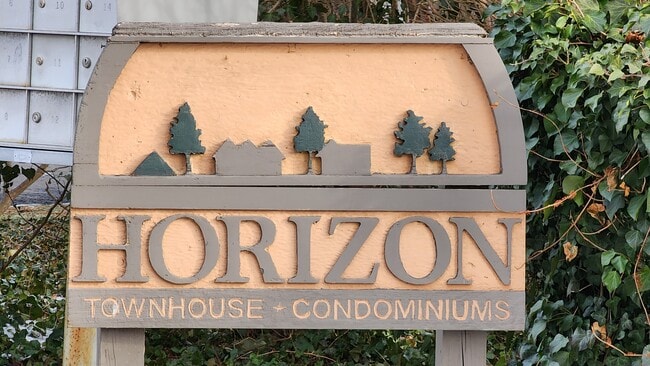 1 Horizon Dr, Unit APT 2 in Norwalk, CT - Building Photo - Building Photo