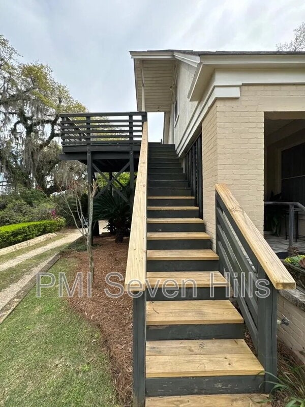 property at 1643 Fernando Dr