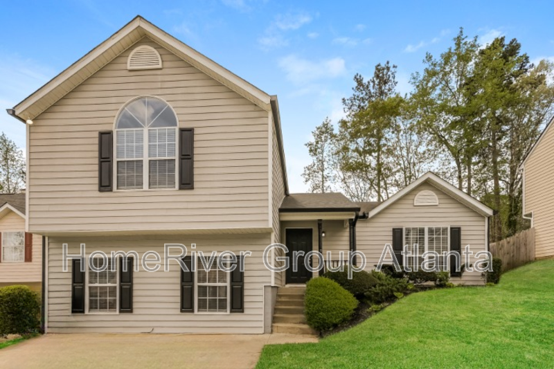 6475 Alford Cir in Lithonia, GA - Building Photo