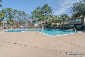 14911 Wunderlich Dr in Houston, TX - Foto de edificio - Building Photo