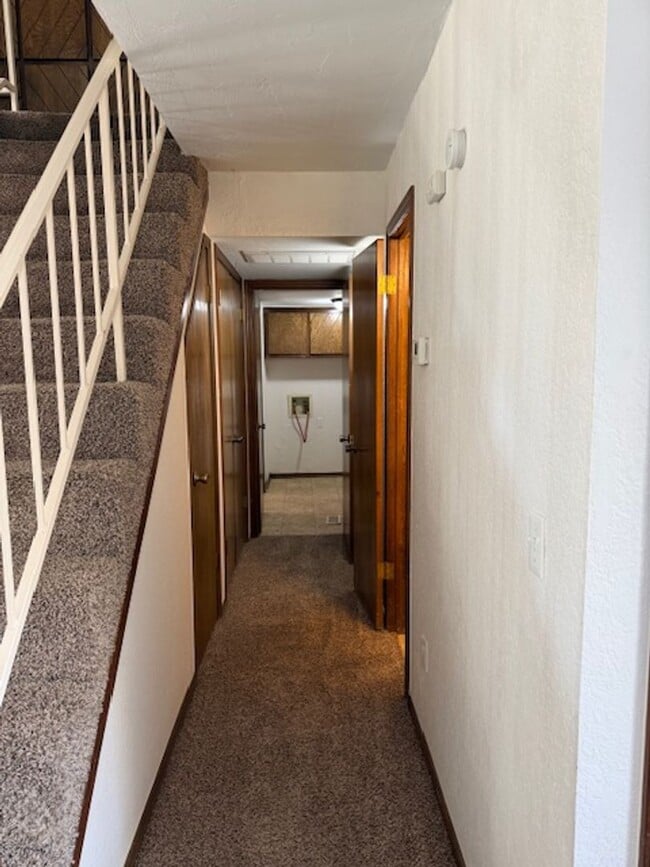 11610 Surrey Hills Blvd in Yukon, OK - Building Photo - Building Photo