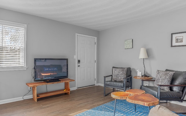 9628 19th Bay St in Norfolk, VA - Foto de edificio - Building Photo