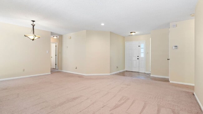 2014 Hunters Ridge Dr in Piney Green, NC - Building Photo - Building Photo