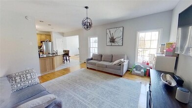 124 Oneida Ave in Croton-on-Hudson, NY - Building Photo - Building Photo