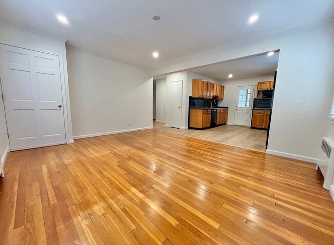 279 N Broadway in Yonkers, NY - Building Photo - Building Photo