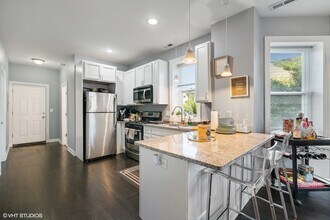 4124 W School St in Chicago, IL - Building Photo - Building Photo