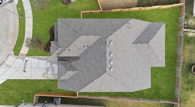 property at 2912 Clf Rdg Ln