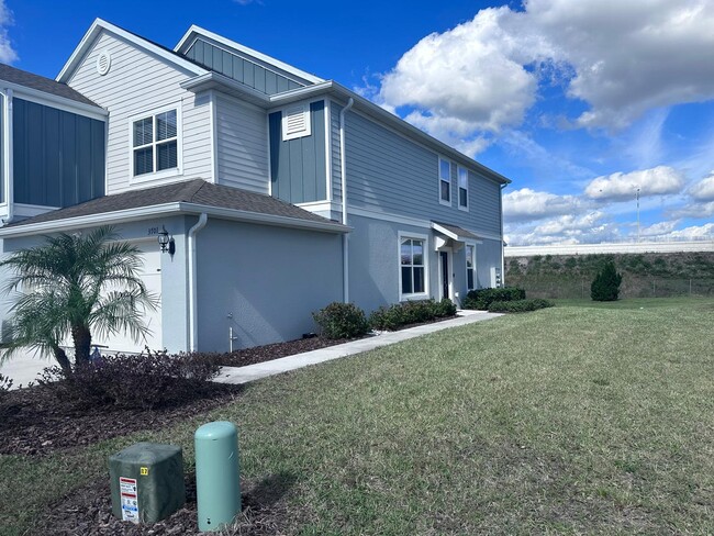 3701 Plainview Dr in Orlando, FL - Building Photo - Building Photo