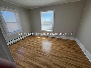 124 York St in Bangor, ME - Building Photo - Building Photo