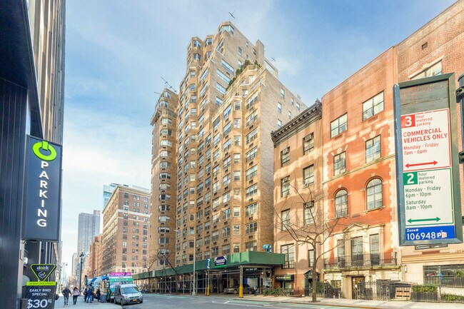 80 Park Ave in New York, NY - Building Photo - Building Photo