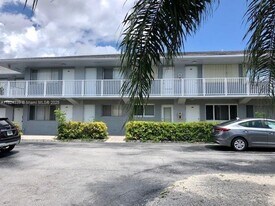 2175 NE 56th St in Fort Lauderdale, FL - Building Photo
