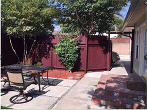 3577 Gundry Ave in Long Beach, CA - Building Photo - Building Photo