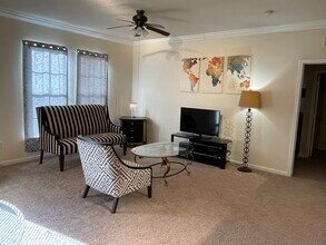 8290 Gate Pky W, Unit 1005 in Jacksonville, FL - Building Photo - Building Photo