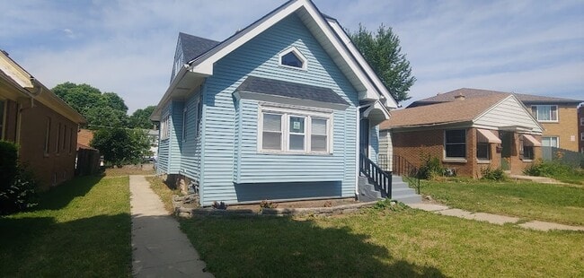 4457 N 29th St in Milwaukee, WI - Building Photo - Building Photo