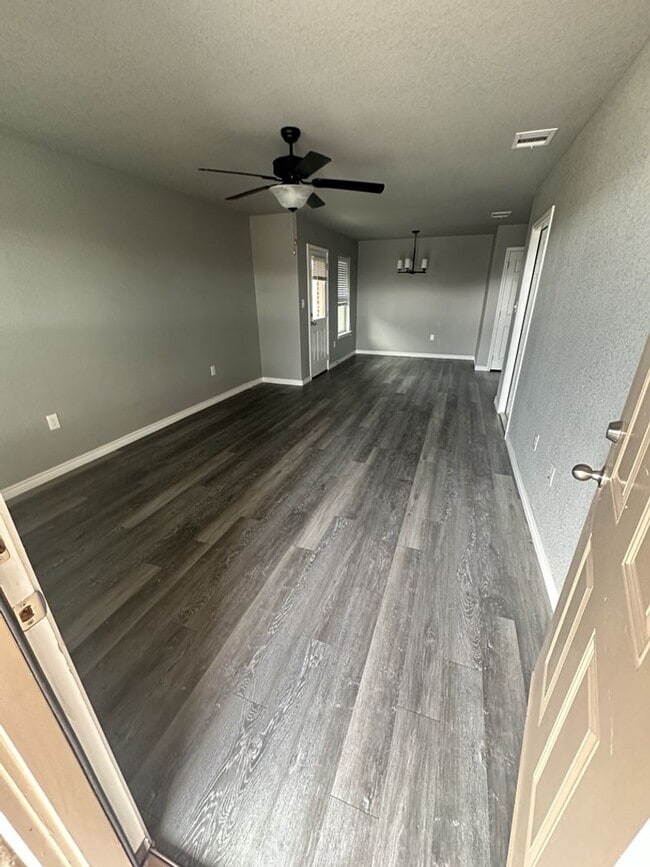 2415 A Duntov Dr in Temple, TX - Building Photo - Building Photo