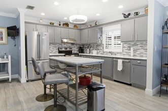 13126 Via Vesta in Delray Beach, FL - Foto de edificio - Building Photo