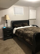 3701 Crystal Ln in Temple Hills, MD - Foto de edificio - Building Photo