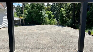 39 S 275th Pl in Federal Way, WA - Building Photo - Building Photo