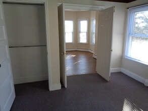 13000 9w, Unit 2 in West Coxsackie, NY - Building Photo - Building Photo