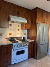 947 E 68th St in Inglewood, CA - Building Photo - Building Photo