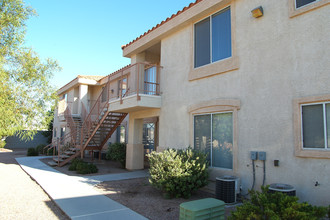 El Paseo Senior Apartments in Las Vegas, NV - Building Photo - Building Photo