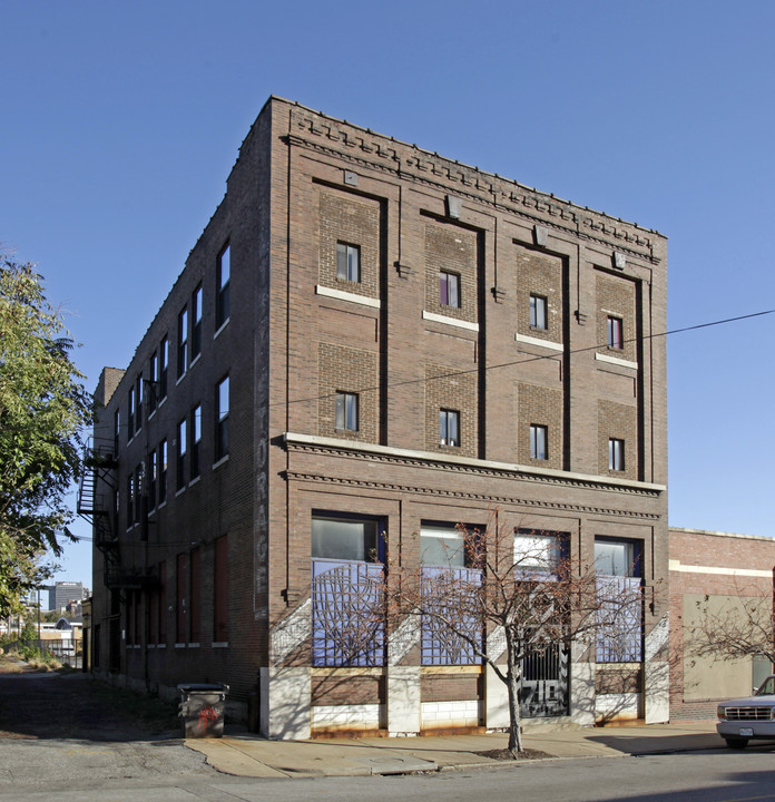 710 N 20th St in St. Louis, MO - Building Photo