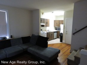 4634 Spruce St in Philadelphia, PA - Foto de edificio - Building Photo