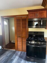 28 Glen St in Whitman, MA - Building Photo - Building Photo