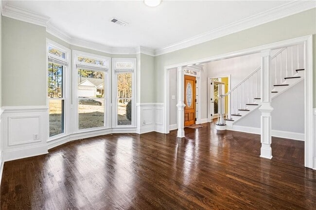 3725 Burnt Hickory Dr in Dacula, GA - Foto de edificio - Building Photo