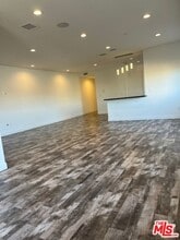 1445 S Fairfax Ave in Los Angeles, CA - Building Photo - Building Photo