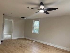 390 Mathew St in Cobourg, ON - Building Photo - Building Photo