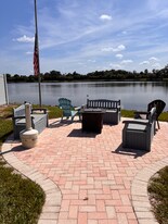 9470 Green Cypress Ln in Ft. Myers, FL - Building Photo