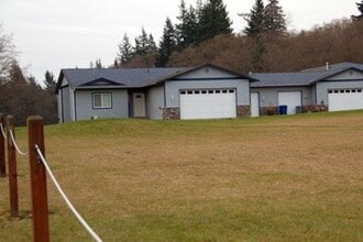 18419 40th Ave NW in Stanwood, WA - Building Photo - Building Photo