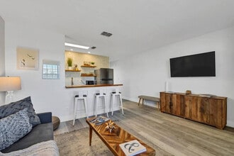 312 Bream Ave, Unit SI ID1501998P in Fort Walton Beach, FL - Foto de edificio - Building Photo