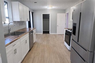 5145 Paisley Ct NW in Lilburn, GA - Building Photo - Building Photo