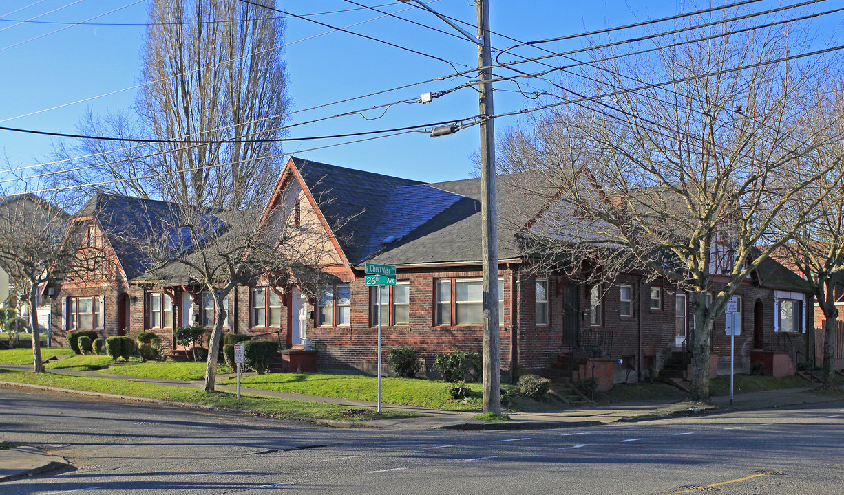 553 26th Ave in Seattle, WA - Building Photo