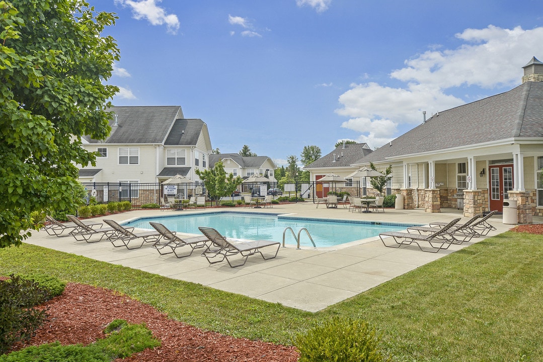 Preston Pointe at Brownstown in Brownstown, MI - Foto de edificio