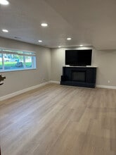 1360 E 5360 S in Salt Lake City, UT - Building Photo - Building Photo
