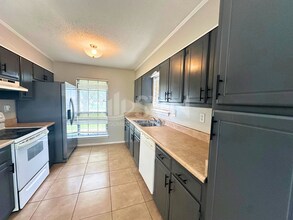 9730 Trailwood Dr S in Mobile, AL - Building Photo - Building Photo