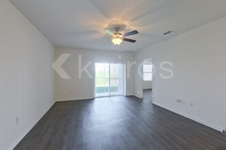 31913 Katelin Cir in Leesburg, FL - Building Photo - Building Photo