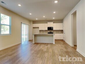 5254 Mulberry Crk Wy in Flowery Branch, GA - Foto de edificio - Building Photo