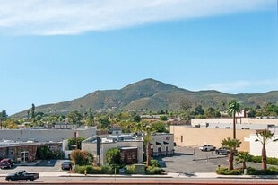 8609 Lake Murray Blvd, Unit 10 in San Diego, CA - Building Photo