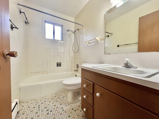 2505 Calypso Rd in Madison, WI - Building Photo - Building Photo
