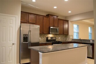 8112 Summerlake Groves St in Winter Garden, FL - Building Photo - Building Photo