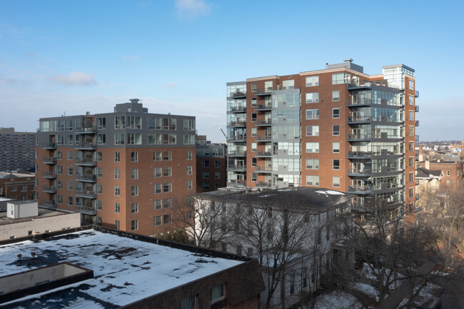 City Green Condominiums in Milwaukee, WI - Building Photo - Building Photo