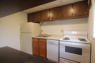 1230 End E Ave, Unit 7 in Pittsburgh, PA - Foto de edificio - Building Photo