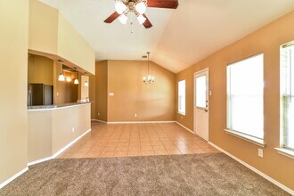 7407 Blossommist Ln in Richmond, TX - Foto de edificio - Building Photo